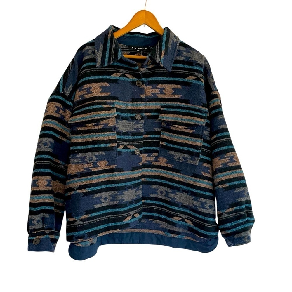 Blu Pepper Blue and Tan Aztec Western Print Shacket Jacket Sz L